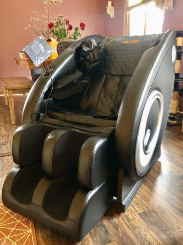 Massage Chair Blue-Tooth Connection and Speaker, Recliner with Zero Gravity with Full Body Air Pressure, Easy to Use at Home and in The Office(Black) photo review