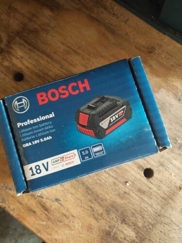 Bosch Professional 18V system battery GBA 18V 5.0Ah photo review